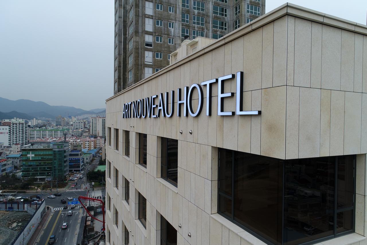 Geoje Artnouveau Suite Hotel Exterior photo